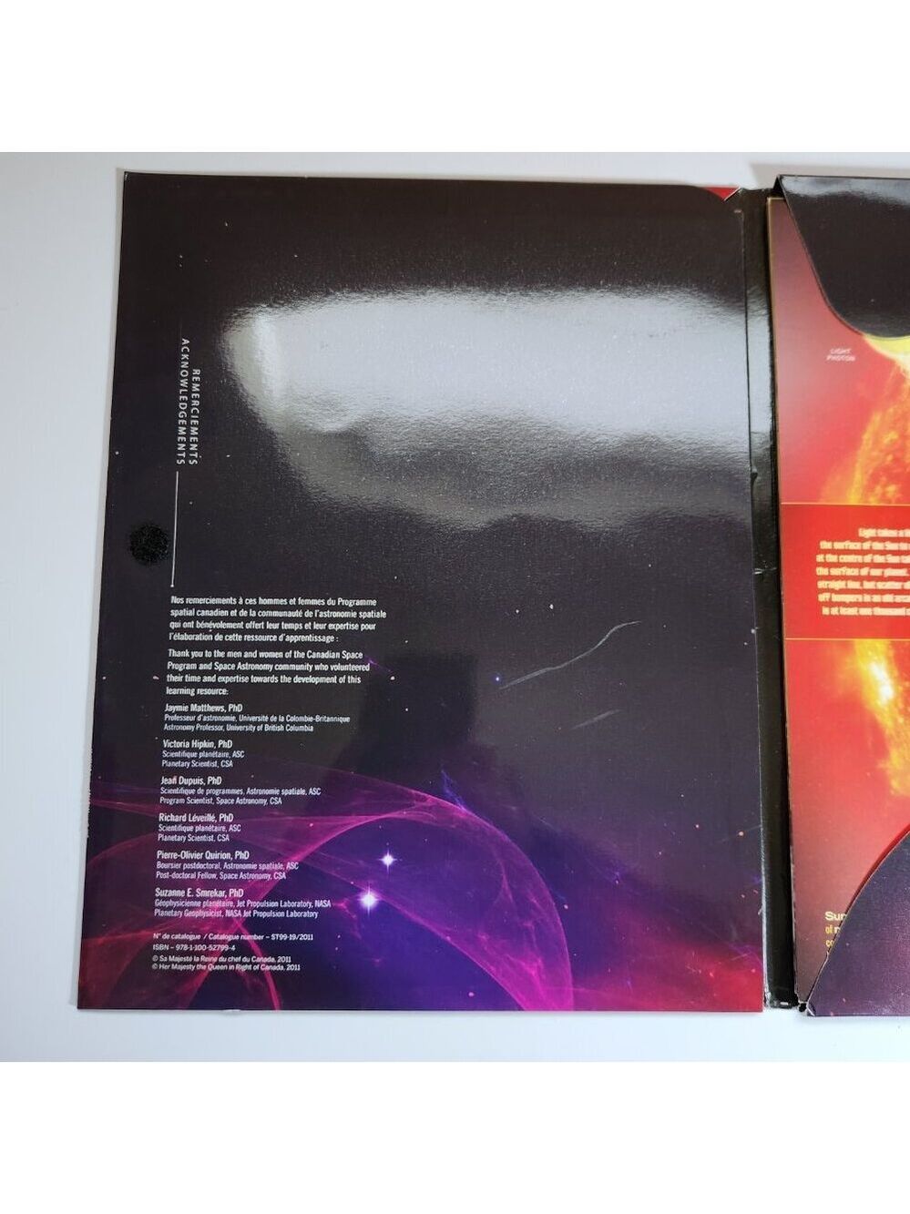 Our Solar System: The Untold Story Canadian Space Agency Bilingual Interactive - Picture 3 of 7